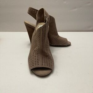 Vince Camuto Kellija Taupe Suede Perforated Peep Toe Block Heel Booties Size 7.5